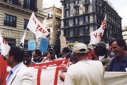 Napoli, Manifestazione in Piazza Mancini