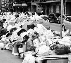 Si aggrava la situazione rifiuti in Irpinia La raccolta è ferma da sabato