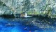 Schiuma e gas, chiusa la Grotta Azzurra