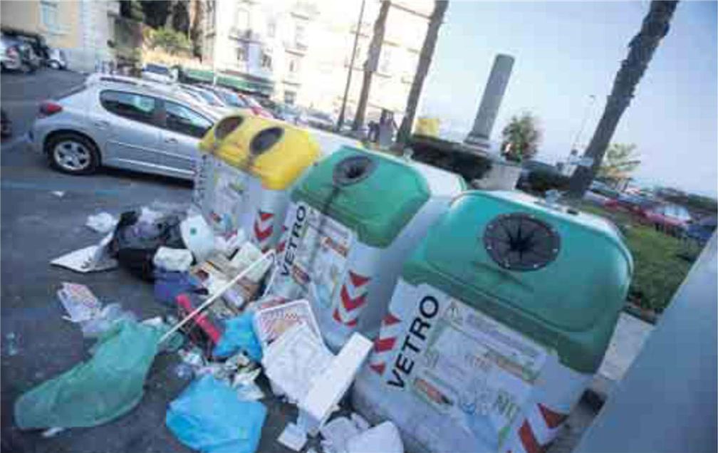 La differenziata a Napoli