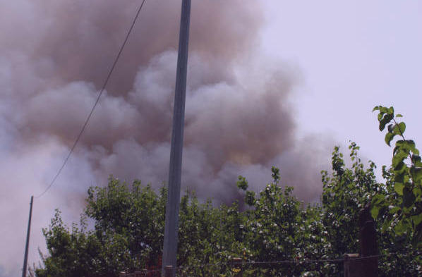 Incendio doloso nello sversatoio di Somma Vesuviana